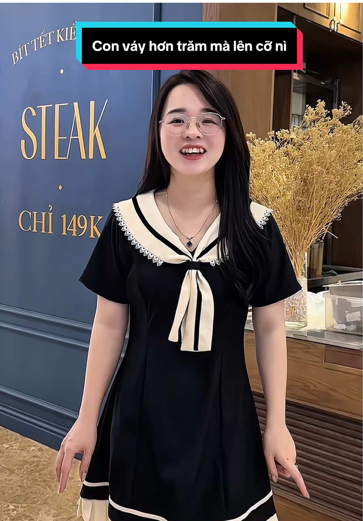 Khiếp con váy có hơn trăm xíu mà như thiết kế cao cấp lên form dáng cỡ này cơ ce ơi!!! #thoitrangnu #review #vayxinh #anhkhenh97 