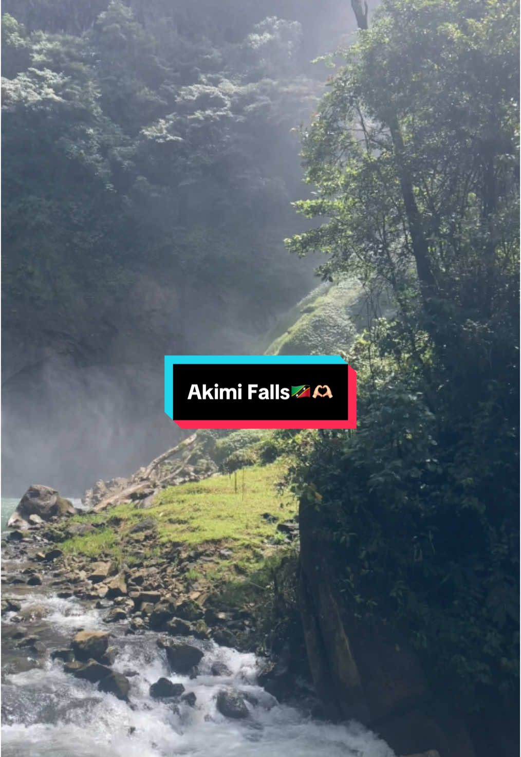 There's no time to be bored in a world as beautiful as this.🫶🏻Beautiful Akimi Falls. #southernh#southernhighlandsprovince🇰🇳 #natures #pacificbeautytravels #lovetheviews #pngtiktok🇵🇬 #pacificbeautytravels #fypシ゚ #