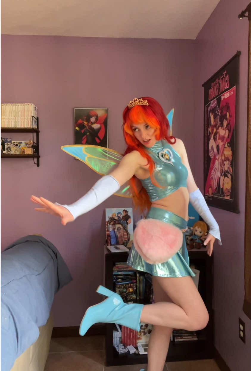I just been wanting to use this audio for awhile haha #cosplay #bloom #bloomcosplay #winx #winxclub #winxbloom #winxcosplay 