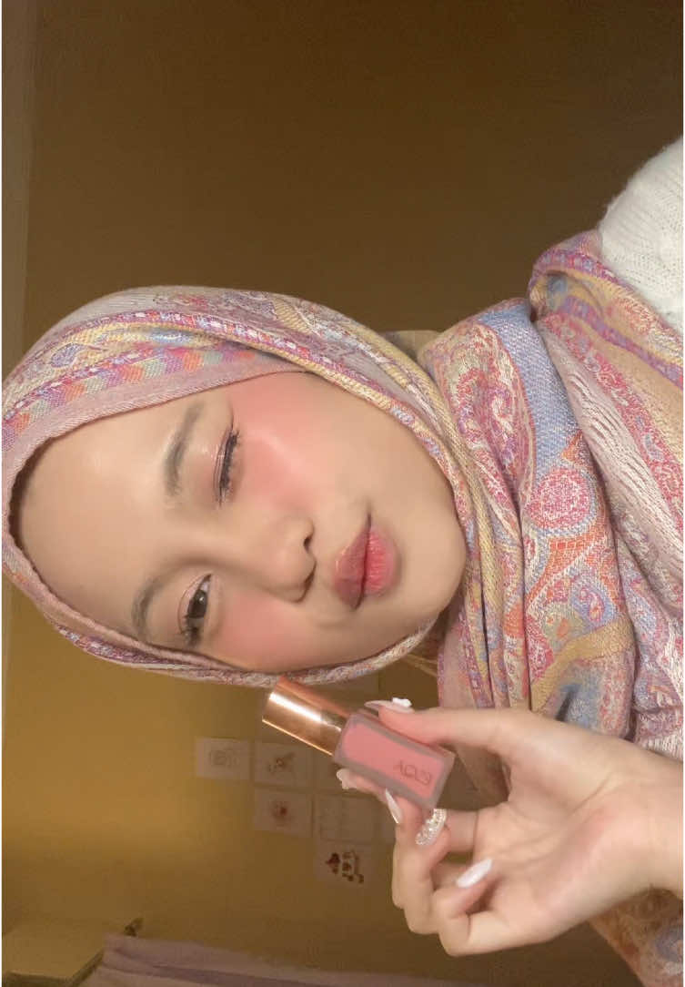 blush kesukaan akuu🩷 #makeup #blush #blushon #liquidblush #esqa 