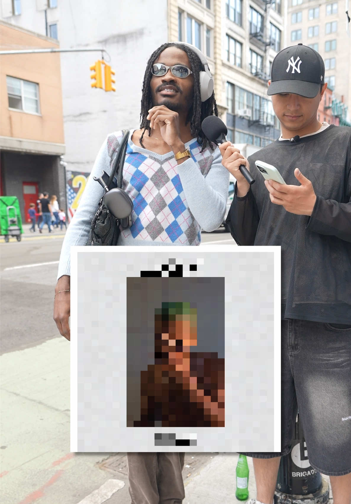 For $100, How Well Does Lorenzo Know Frank Ocean?