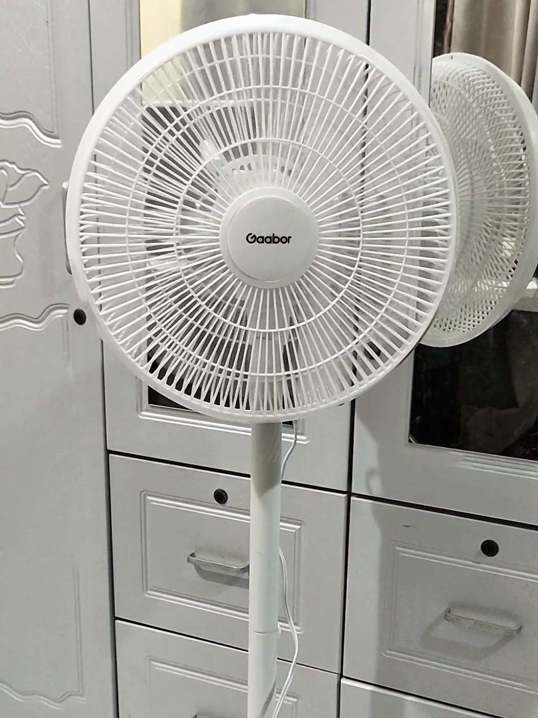 Super sulit nitong Electric Stand Fan from @gaaborph dahil with 3-level air speed na, wide-angle air supply and adjustable din ang height. Ang lakas pa ng hangin kaya if like mo rin, link is in the yellow basket.   #GaaborPH #GaaborElectricStandFan #TikTokShop44SummerSayaSale #gaaborelectricfan #gaaborstandingfan #electricstandfan #electricfan #standfan #standingfan #nateyyynate 