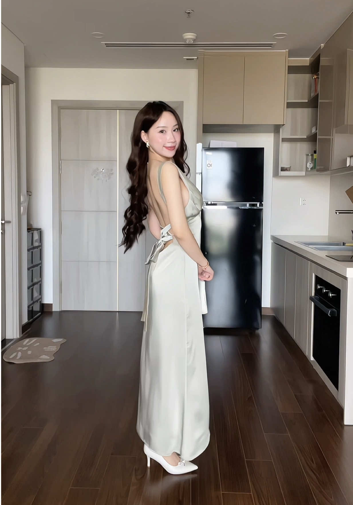 Chọn giúp tui váy nào đẹp zoiii#vayxinh #vaylua #summervibes #dibienmacgi #xuhuong #videoviral #fypシ゚ 