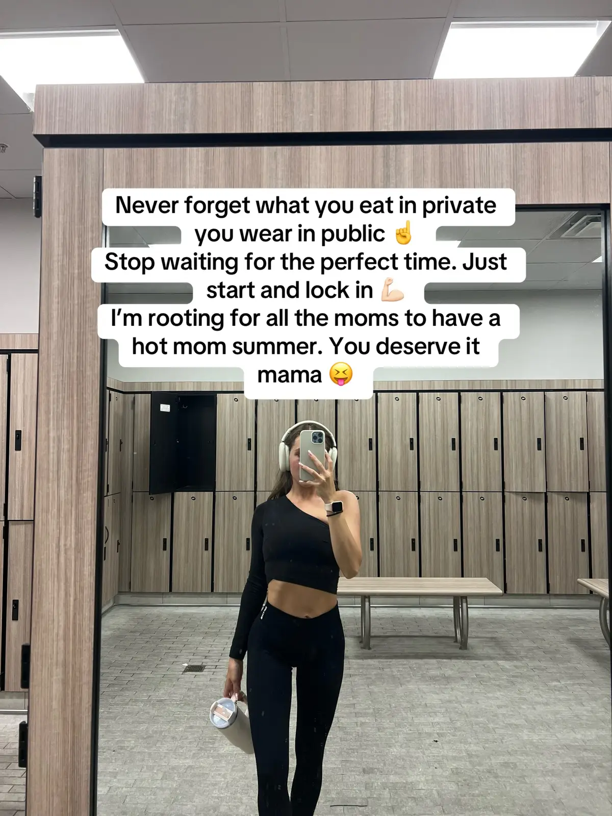 Hot mom summer loading…..  Rooting for all the mamas working hard to get there spark back. You owe it to yourself. You deserve to feel beautiful 😝❤️  #Fitness #GymTok #gymmotivation🏋️‍♀️ #momlife #GlowUp 