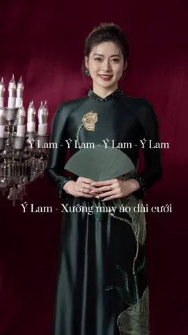 Mẫu áo sang quý phái sắc xanh rêu ạ. Áo được đính kết phale trên chất vải cao cấp  #aodai  #aodaivietnam #aodaicuoi #xuhuong #xuhuongtiktok #aodaitrungnien #aodaitruyenthong #aodaibasui #aodaime #aodaithietke #aodaiylam #aodaiylam 