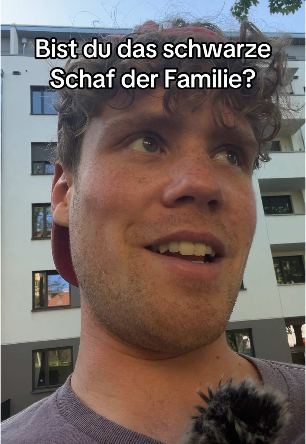 Bleib das schwarze Schaf! Erkenne dich selbst und die Traumata, die aufgelöst werden dürfen. 🙏#traumahealing #spirituality #persönlichkeitsentwicklung #familie #manifestation 