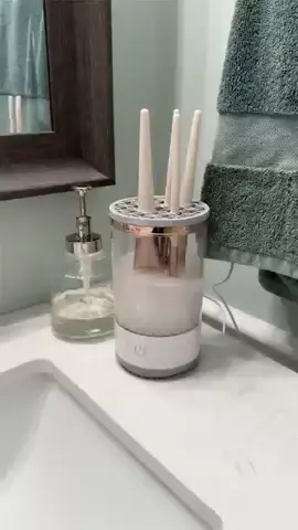 Check it out in our bio! #beauty #aesthetic #girltiktok #tiktokmademebuyit #ineedit #beautybrushcleaner