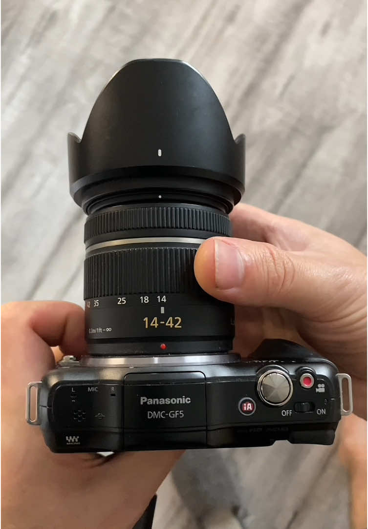 Panasonic Lumix GF5 + 14-42mm f/3.5-5.6 OIS (1 gen) #lumix #lumixgf5 #panasoniclumix #panasonicgf5 #gf5 