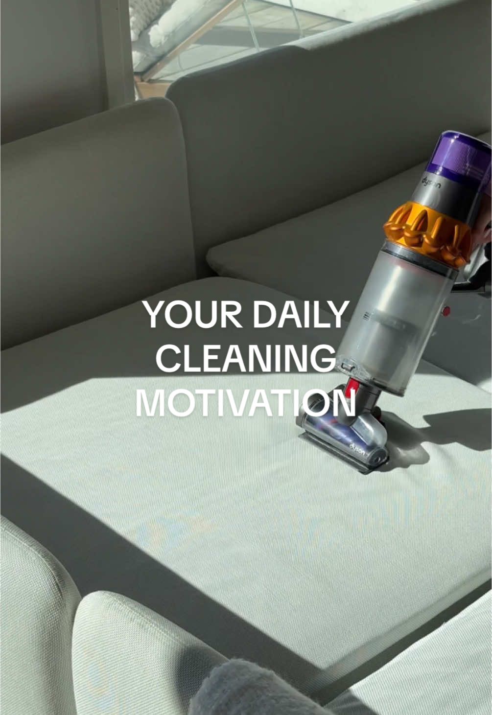 here’s some monday cleaning motivation for you all 🎧🧺🫧 you got this!!! products are linked in my bio 🫶🏼 @The Pink Stuff brand ambassador #CleanTok #cleaningmotivation #mondaymotivation #cleaningroutine #cleaningtips #speedclean #cleanwithme #thepinkstuff #cleaninghacks #cleanhome 