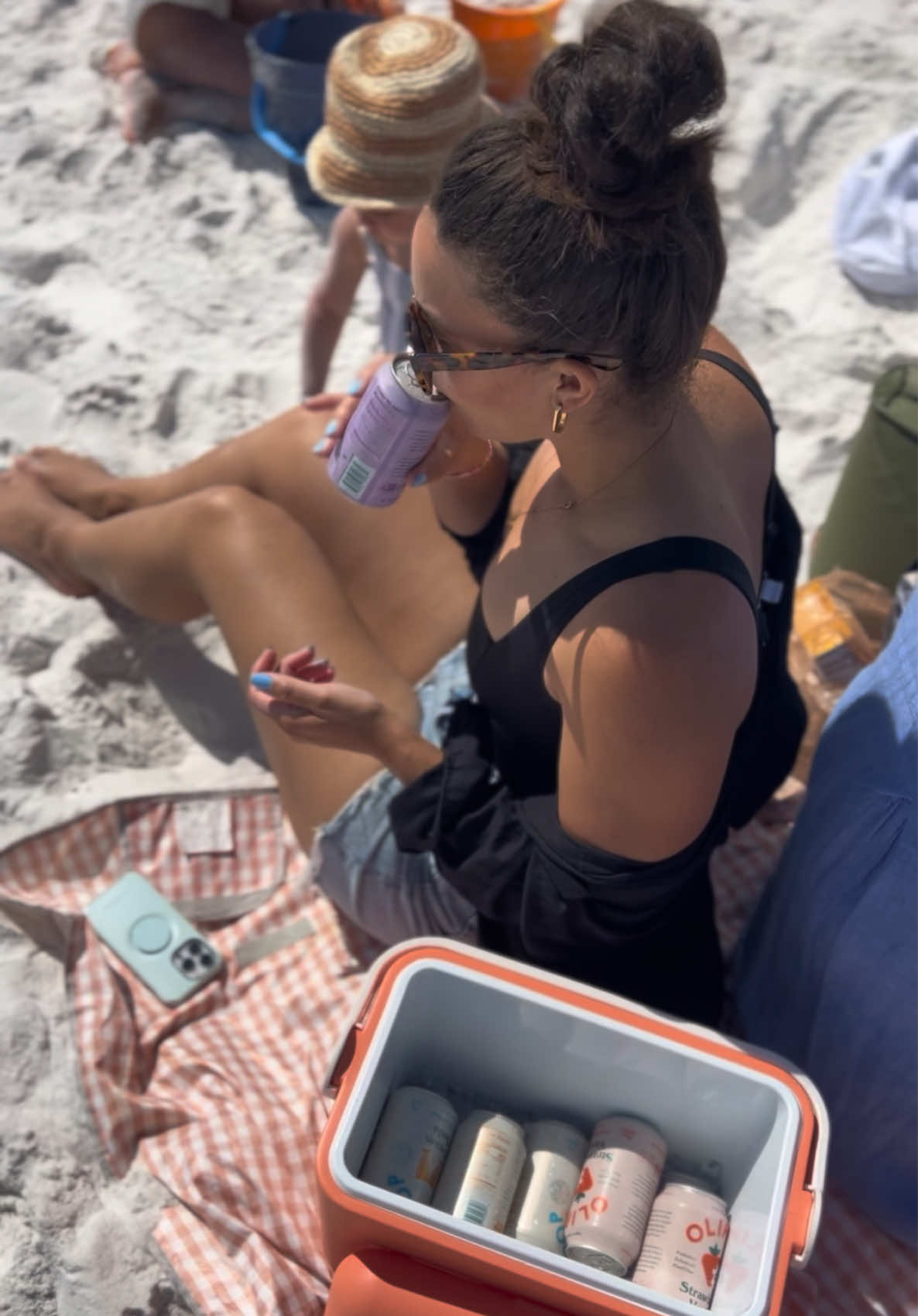 The beach is calling & we must go🌞Now available at Sam’s Club!! 👀🛒 #olipop #OLIPOP #drinkolipop #samsclub 