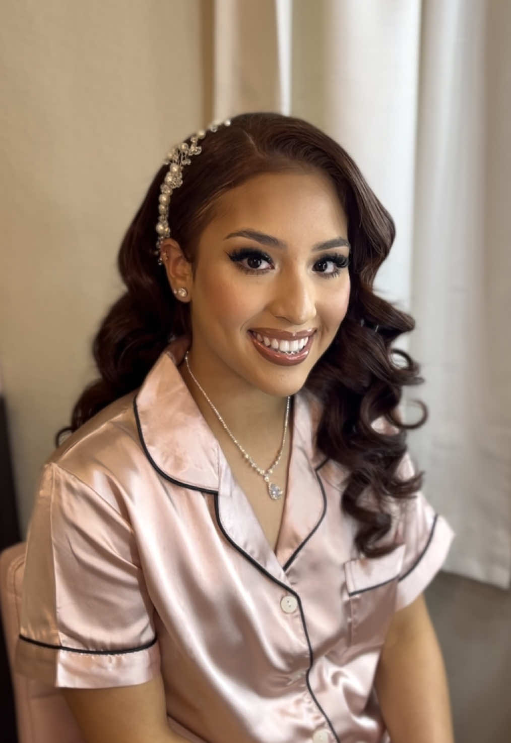 Houston Tx hairstylist📍PROM HAIR GLAM✨ #prom #promlook #promhair #promhairstyles #houstonhairstylist #promhairstyle #hairstyle #hairstyleideas #hairstyleinspo #trendinghairstyle #hollywoodwaves #mobilehairstylist #travelhairstylist #fyp 