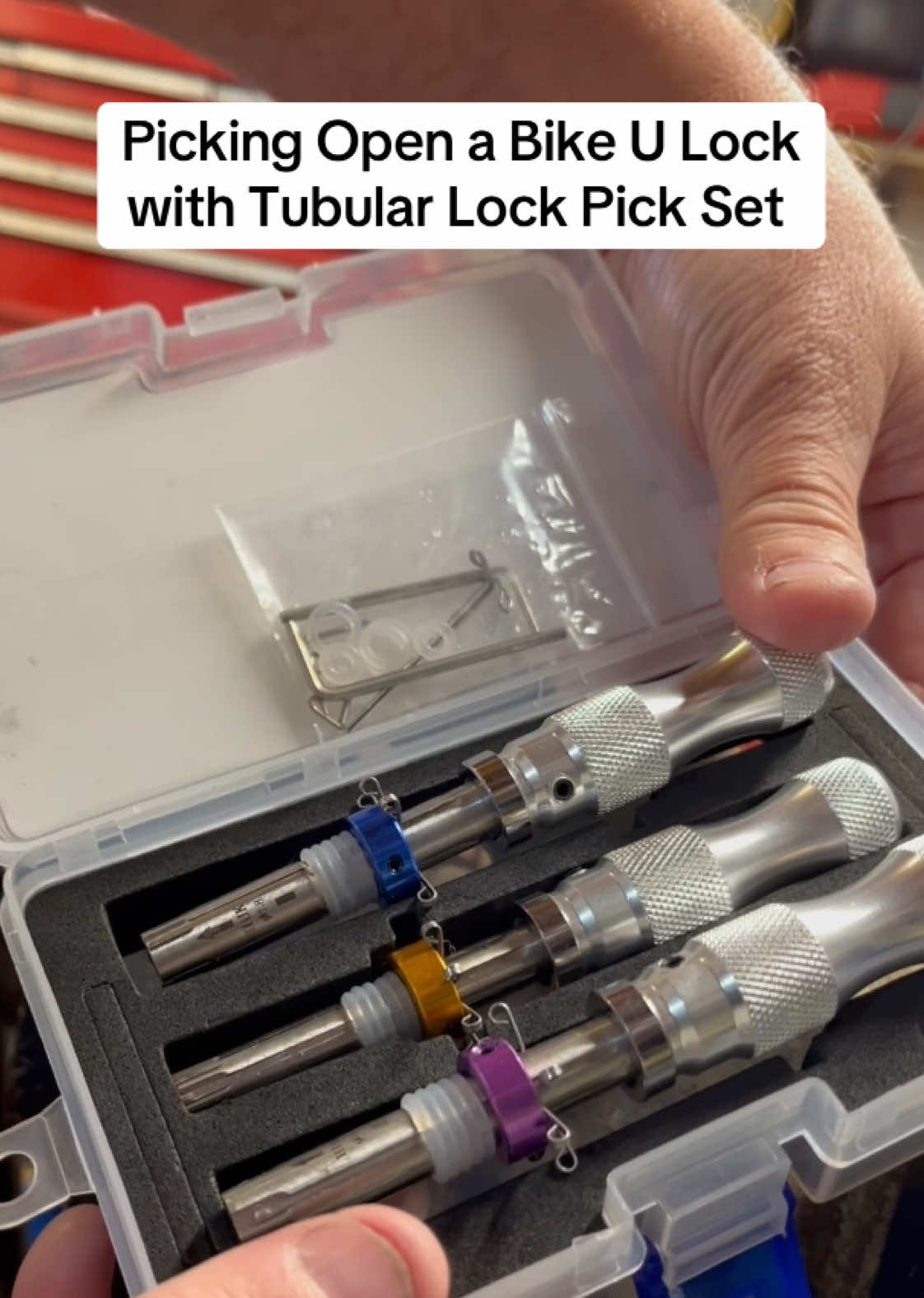 Picking Open a Bike U Lock with Tubular Lock Pick Set  #brummielockpicker #lockpicking #pickinglocks #lockpicks #lockpicktools