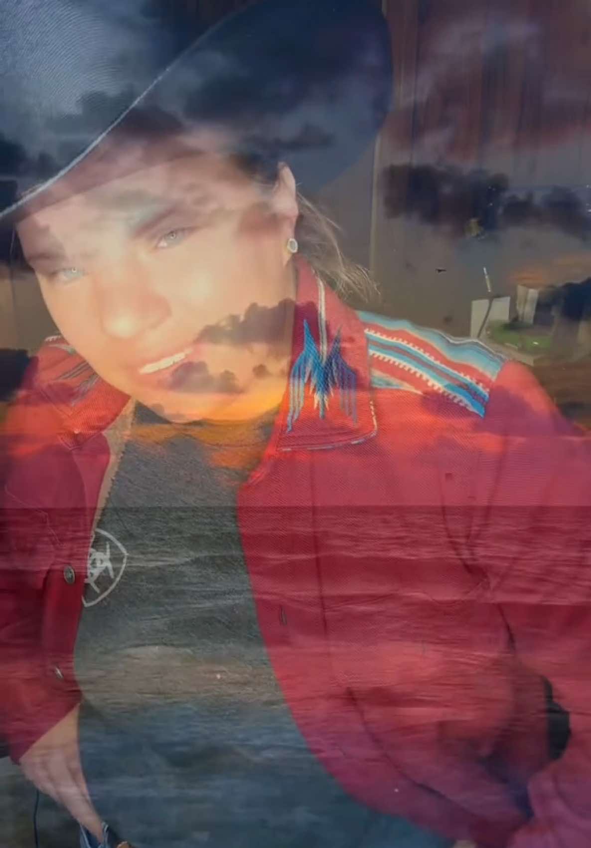 City, suburbs, or countryside you can still be country. This is part of who I am. So shut the fuck up bitches #tiktok #contentcreator #trending #trend #ariat #fypage #fyp #country #countrygirl #ariatshirts #ariatboots #ariatjacket 