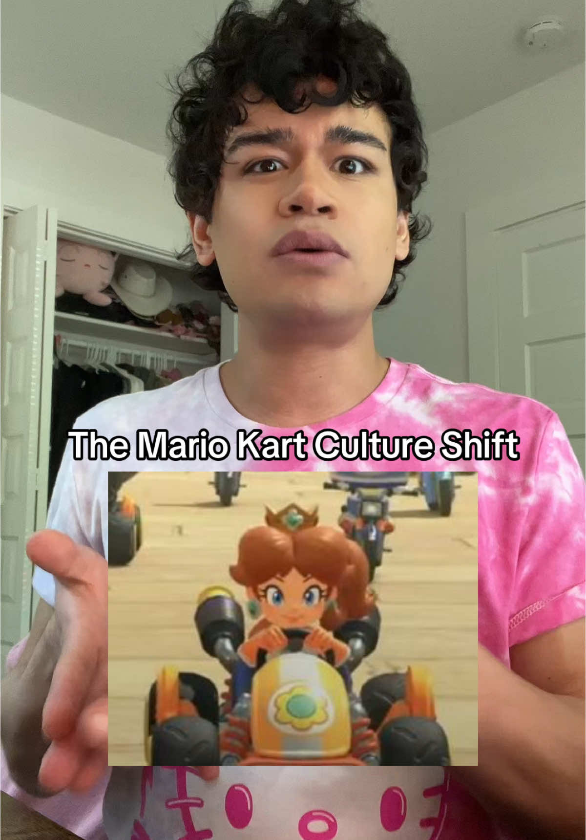 I think this is huge for us because there are so many confirmed costumes already in Mario Kart World and it’s only a fraction of what is to come. This doesn’t even touch on all the newcomers like the cow. #nintendo #nintendoswitch #nintendoswitch2 #mario #mariokart #mariokartworld #gamecharacter #princesspeach #princessdaisy 