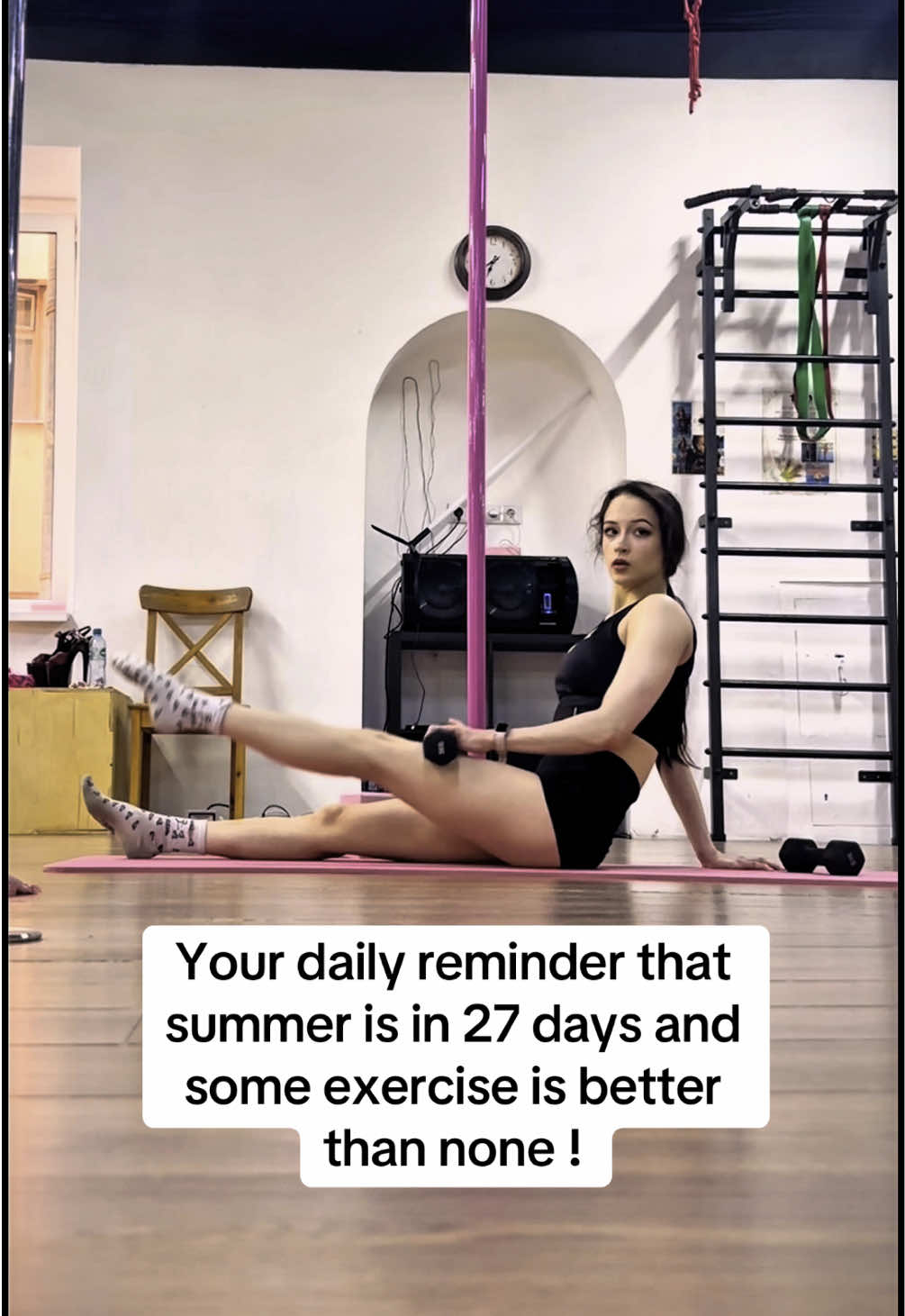 Do what makes you feel good 🫶 #motivation #bodygoal #bodygoalz #fitnessmotivation #fitnessinspo #summer2025 #gym #GymTok #dancer #dailyreminder #PoleFitness #homeworkout #workout #workoutroutine 