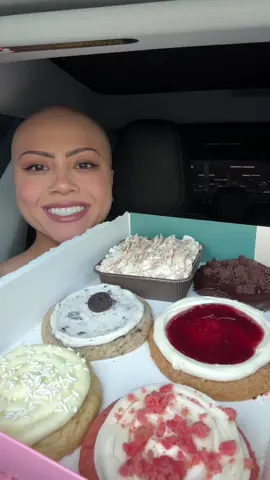 5/5 Crumbl cookies of the week 😍