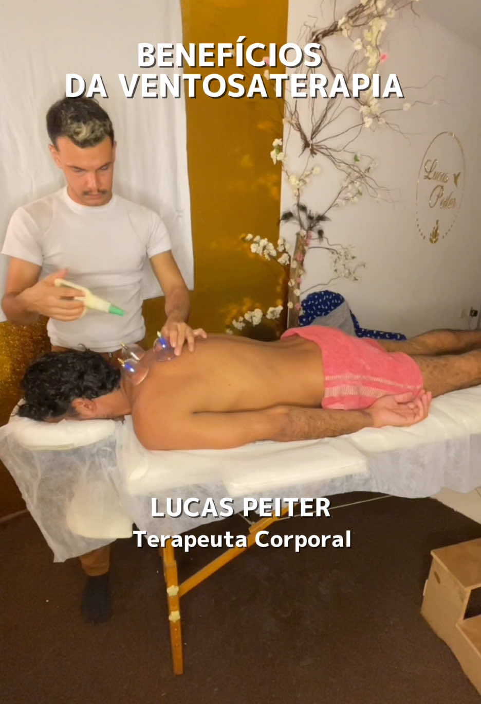 Você sente dores nas costas, tensão muscular ou está precisando relaxar? A ventosaterapia pode te ajudar! Com o uso de ventosas, ela ativa a circulação, alivia dores, elimina toxinas e promove um relaxamento profundo. É rápida, eficaz e os resultados são sentidos já na primeira sessão! Ideal para quem busca alívio físico e mais bem-estar no dia a dia. Agende sua sessão e sinta os benefícios da ventosa no seu corpo!