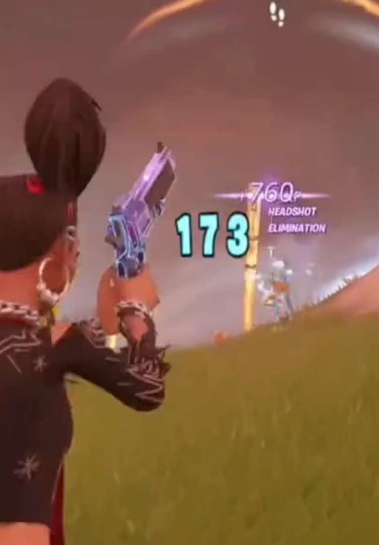 Is there a more satisfying weapon in fortnite right now? #fortnite #mammoth #mammothpistol #fyp #fortniteclips #viral #reload 