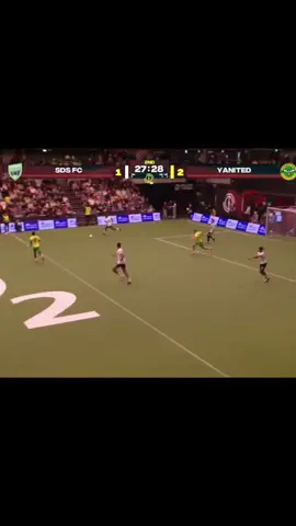 My manager @angryginge13 #angryginge #ballersleagueuk #signeddefeatedsacked #fyp #NYKchazza 