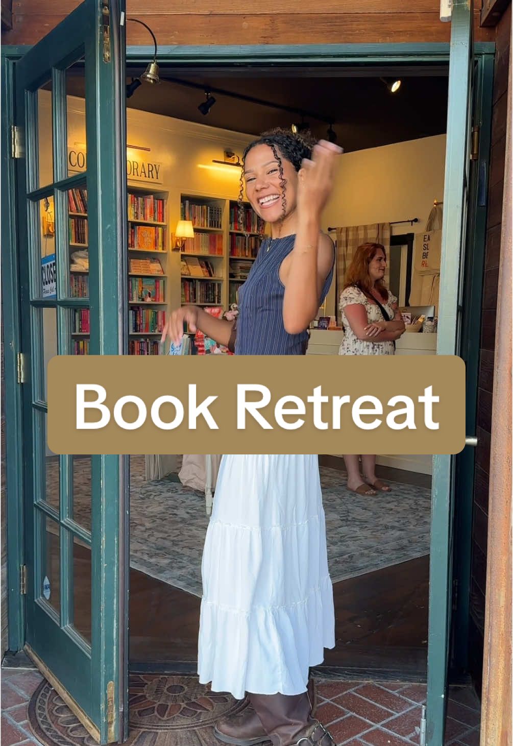 a book gal’s dream trip🥹📚📖 thank you @Boutique Book Retreats for this experience!! i’m so lucky to have met a group of the most kind, intelligent, earnest, and impressive women ever on this trip! i’ll carry this time in my heart for a long long time🫶🏽🤎 bookshops mentioned: @In Bloom Bookery  @The Fleuria  #hosted #bookretreat #readingretreat #booktrip #BookTok #bookclub #reading #cozyreading #bookish #solotravel #travelideas #bookishtravel 