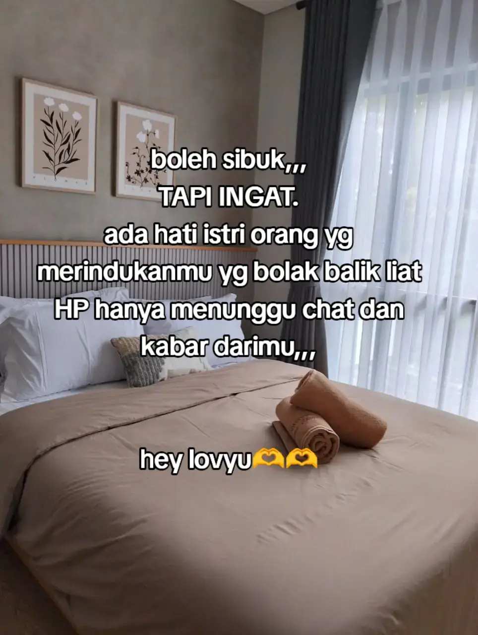 merindukan mu tanpa harus banyak bertanya 