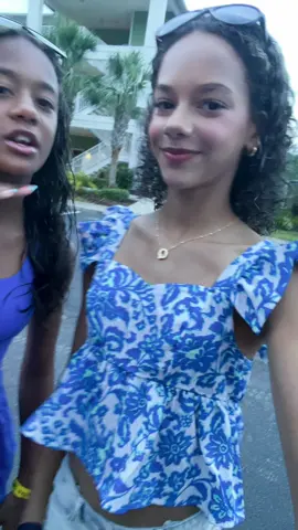 SUMMIT DINNER #bsf #cheercomp#twin#orlandoflorida @Adriana🎧🛍️🎀 #weare18tiktok 