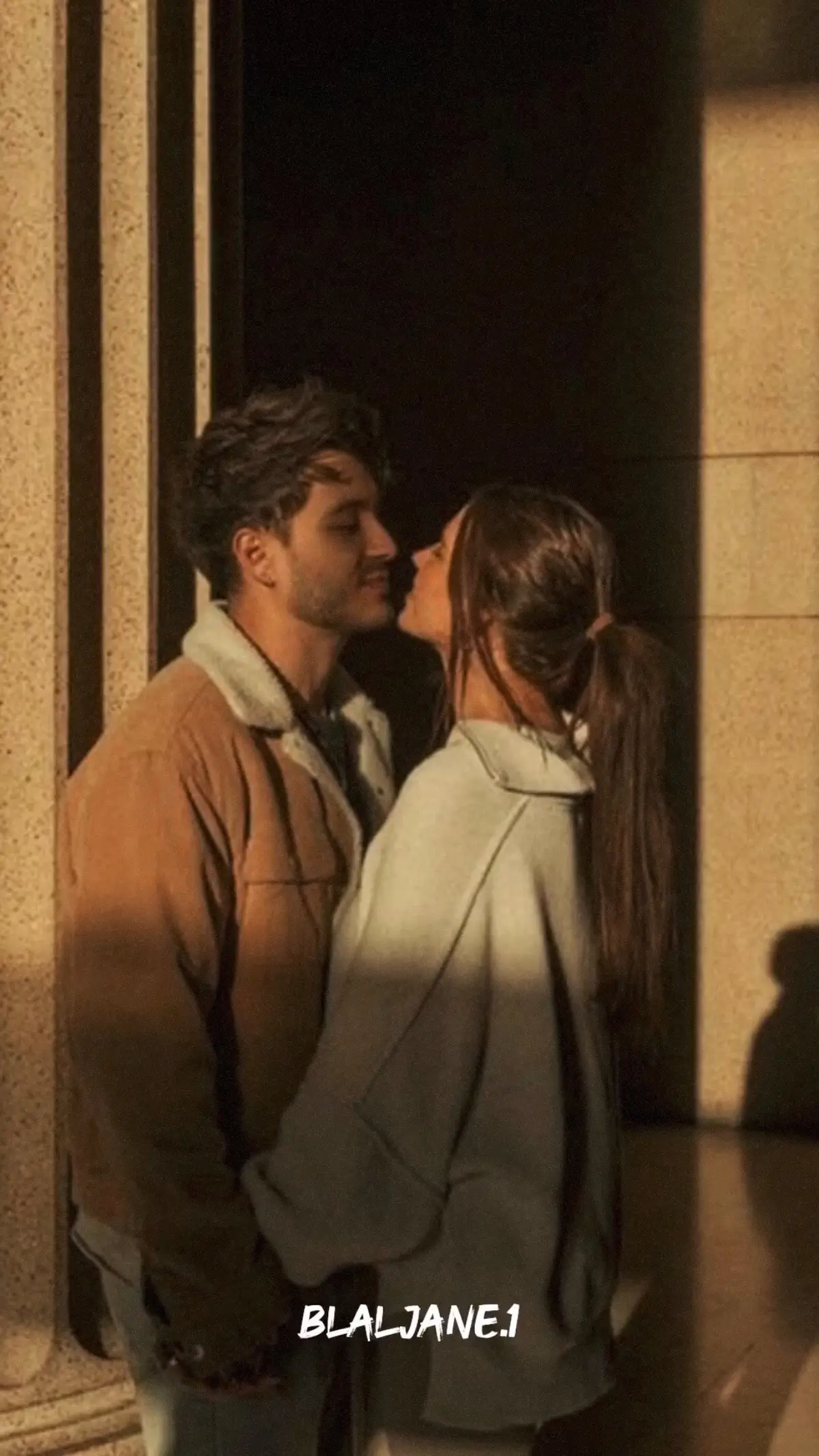 #tajikistan  #dushanbe #viraltiktok #fry #fürdich #frypg> #goviral #fürdichpage #trending #trendingvideo #kesfet #persiantiktok #afghantiktok #farsitiktok #dari #hazara #kesfetteyiz #mina＿kh #afghanistan #persian #farsisong #ahangefarsi #persiansong #persianmusic #lovesong #al Sisl#läsle_Sial #oldpersiansong #musicwihtmemories #sadsong 