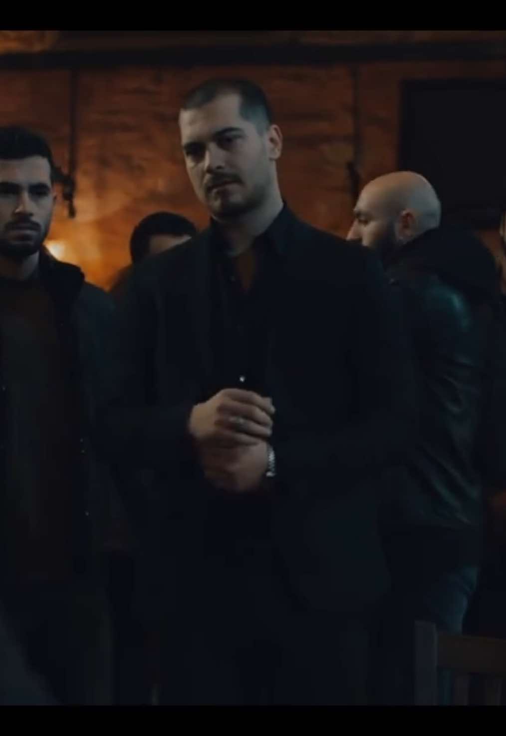 Hemde nasıl polis #içerde #sarpyilmaz #polis #edit #kesfetteyiz #cagatayulusoy #fyp #turkishseries #turkishdrama #edit #edits #shorts #viral #mafia 