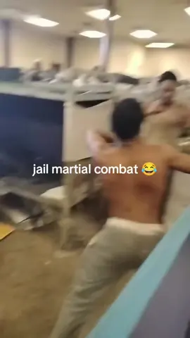 #fyp #jail #jailtok #freefire add me on IG li_peppa✔️