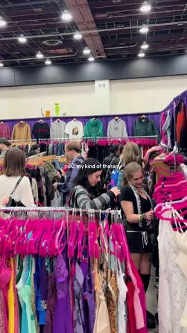Its not vintage shopping. It’s vintage therapy 🛍️✨ #totallyradvf #vintagefest #thirifting #vintage #shopping 