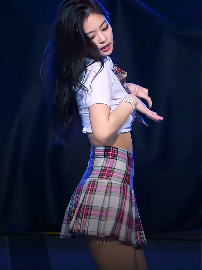 Jennie Nwantiti💙 #JENNIE #BLACKPINK #lilis_edits #aftereffect #kpop #edit #lmnsour #bxq_grp #neverlandgroup☯ #2019 #2020 