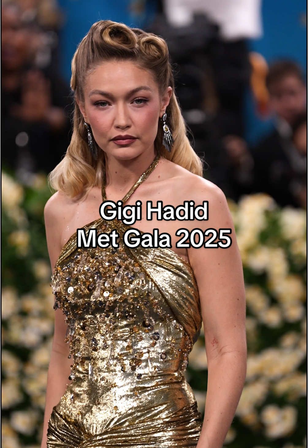 #GigiHadid sul red carpet del #MetGala 2025 #MetGala2025