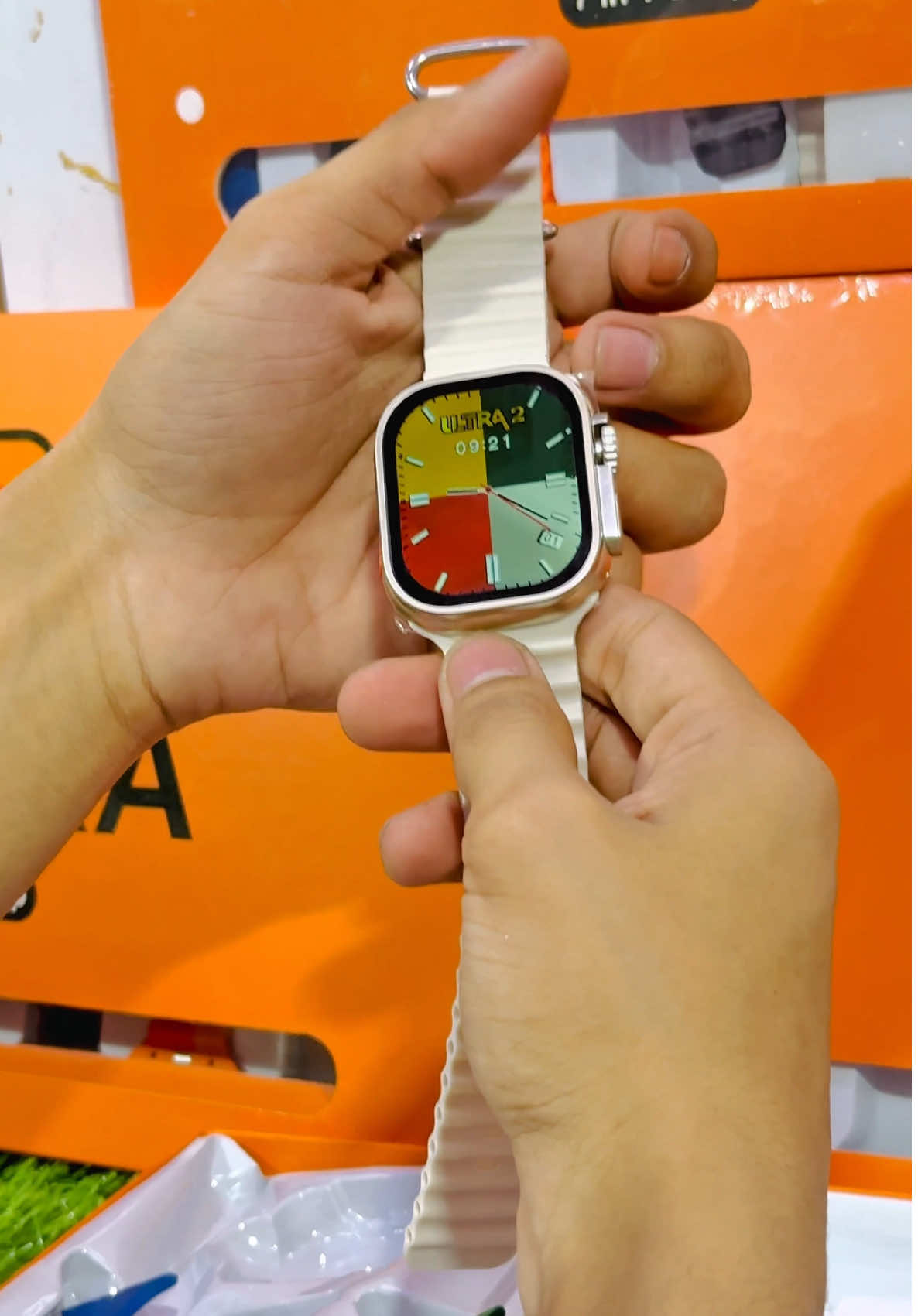 ULTRA SMARTWATCH 7 IN 1 #CapCut #Ultra #y80ultrasmartwatch #smartwatch #7in1 #gadgetshq #Tech #techtok #younuscommunication #viral #trending #foryou #fyp   