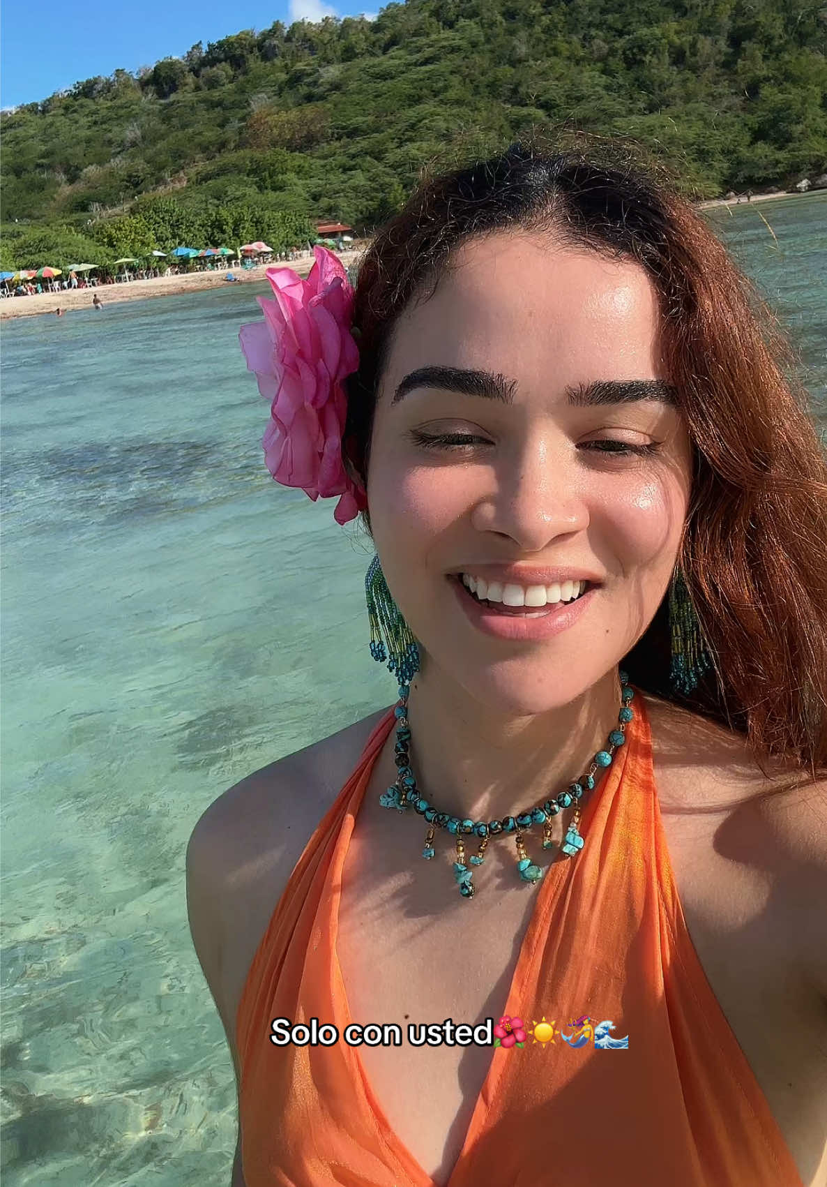 Solo con Usted Amor ❤️ #summervibes #beachvibes #vacation #soloconusted #islandgirl 