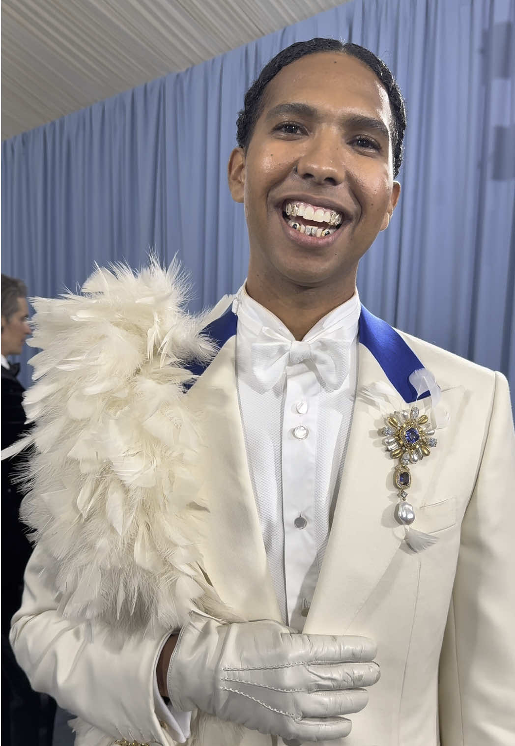 Dressed in Wales Bonner, you cannot fail. At the 2025 #MetGala, photographer Tyler Mitchell referenced one of the looks he shot for Vogue’s suiting portfolio in the May issue. Tap the link in bio to catch up on the best red carpet moments. 