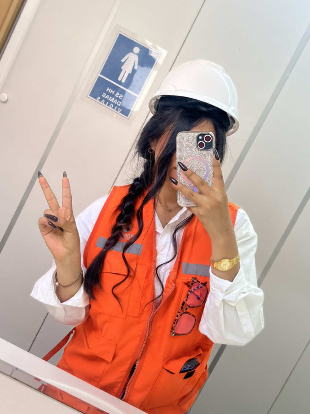 Mentira, me llevo bien con todos 🥹😂✨ #arqui #arquitectura #obra #obracivil #fyp #arquitecta 