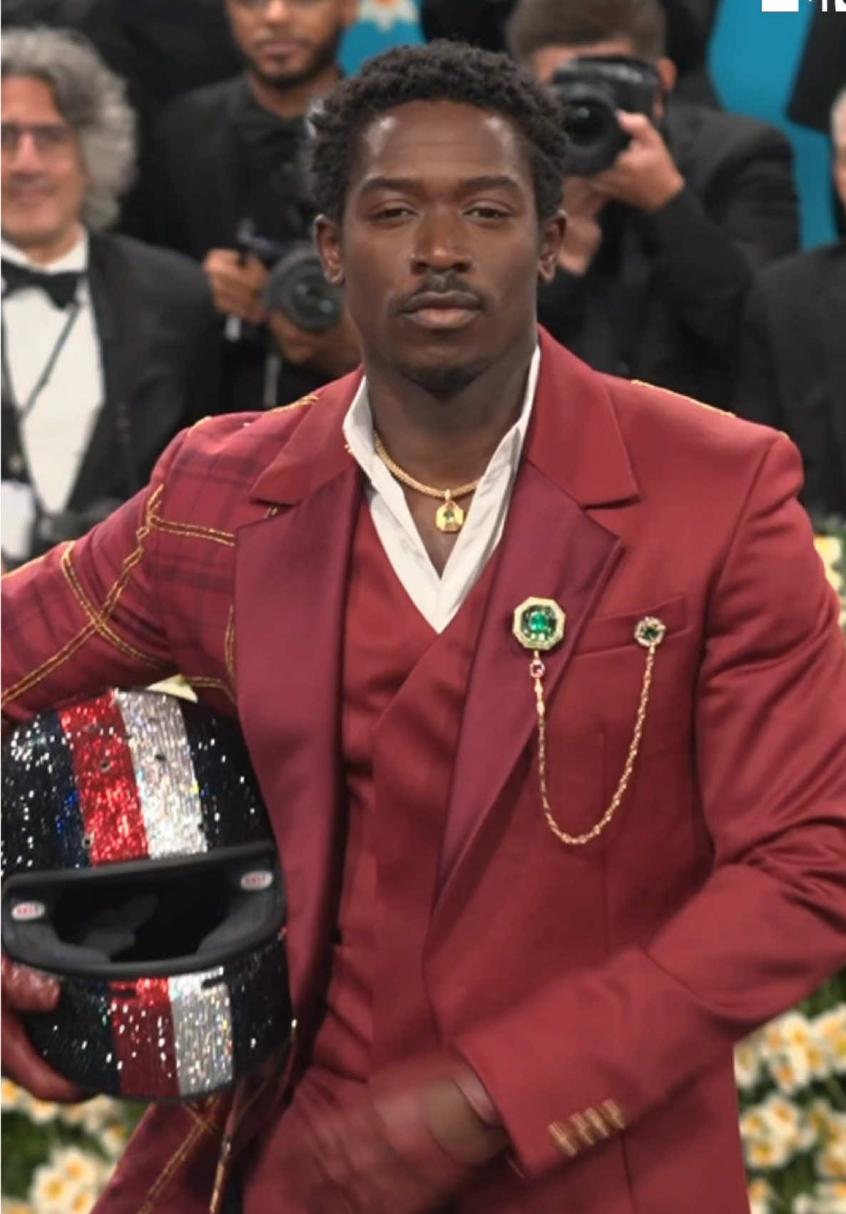 Damson Idris’ Met Gala outfit reveal might just be one of my favs ever… 😱 #DamsonIdris #MetGala #MetGala2025 #MTVCeleb 