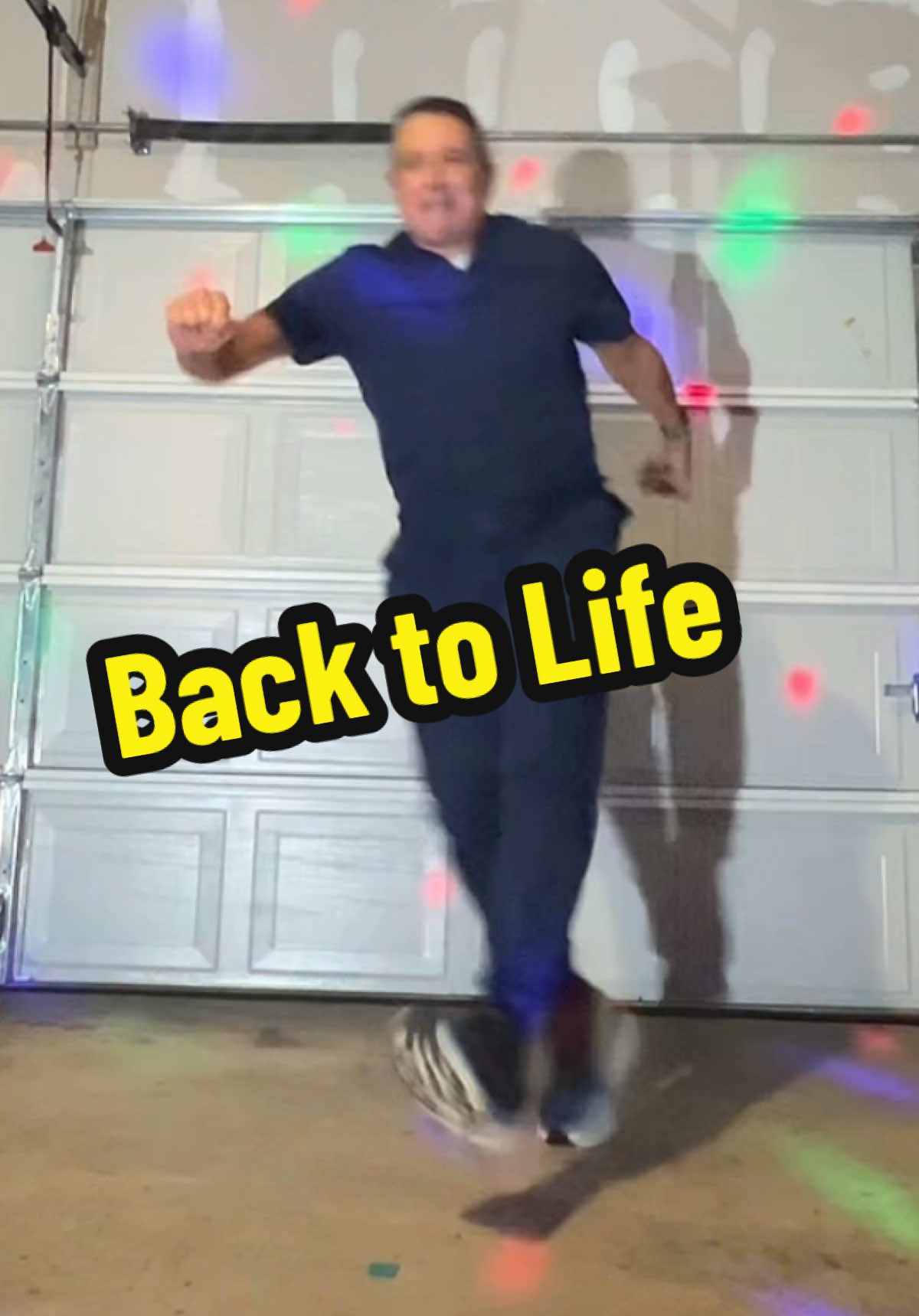 Back to life. Back to reality. #Freestyle #Oldschool #Shuffle #Dance #SoloDance #HowToDance.