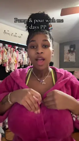 TIPS?? this my first time using the bags lol so bare with me ! I love breast feeding 🥺 #fyp #viral #newborn #babygirl #newbornbaby #viral #fyp #laboranddelivery #newborn #breastfeeding #teenparents #pregnantlife #birthstory #pregnant #fypシ゚viral #postpartum #pumpingmom #pumpamdpour 
