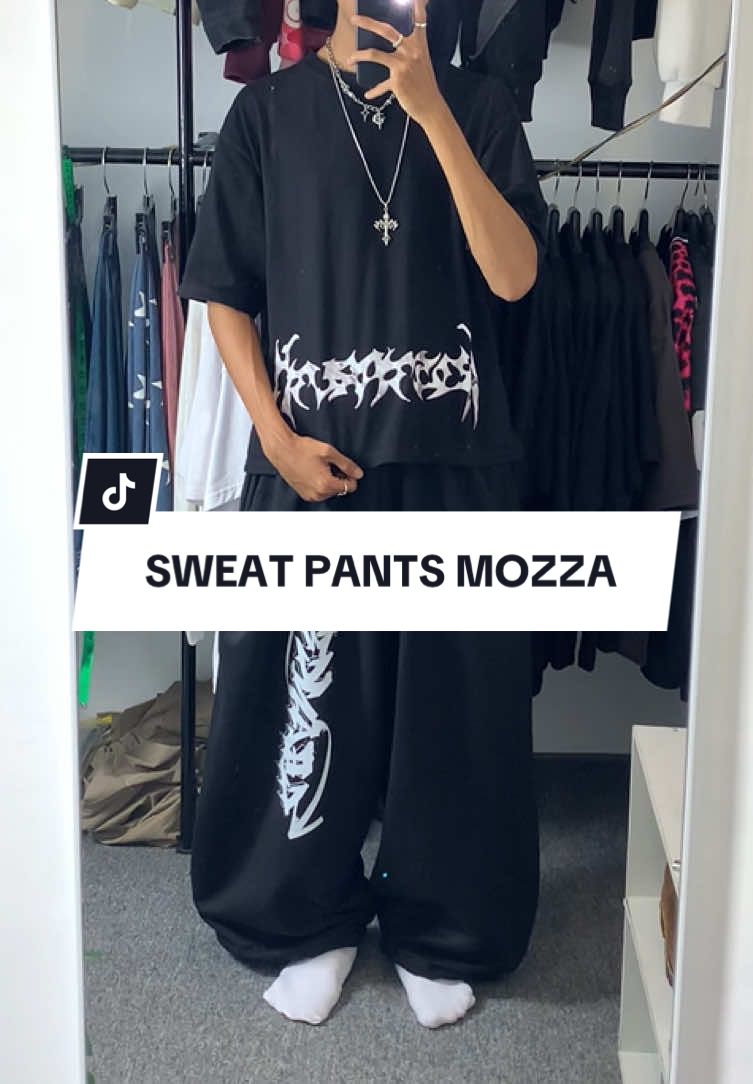 sweat pants segombrong ini ga sampe 100rb🥵 #sweatpants #celanagombrong #celanamurah #rekomendasicelana #inspirationoutfit #outfitideas #outfitinspo 