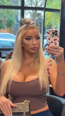 #nicoletteshea #sheasquad #sheafanpage #nicolettesheafanpage #pretty #fyp #hairtok 