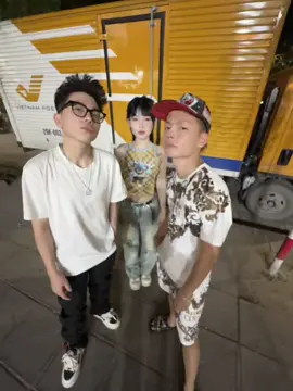 nhạc lên#pmyn #xhuonggggg🐰 #viral #ilovetiktok #fpy 