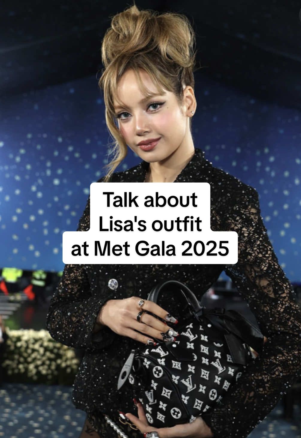 ลิซ่าชีเสิร์ฟแล้วจ้า met gala 2025 #lisa #lalisa #metgala #metgala2025 #TikTokFashion 