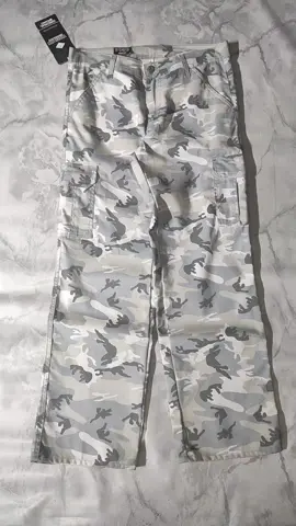 cargo grey Misty camouflage🥶 . . . #fyp #fyppppppppppppppppppppppp #OOTD #outfit #cargopants 