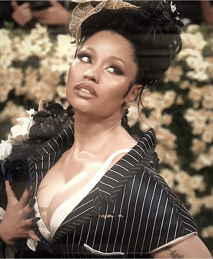 she is so beautiful🫠❤️ ##nickiminaj##barbz##barbz4life##queenofrap##nickiminajisthequeenofrap##nickiminajedit##PinkFriday2##pinkfriday2tour##gagcity##minajolsen##fyp