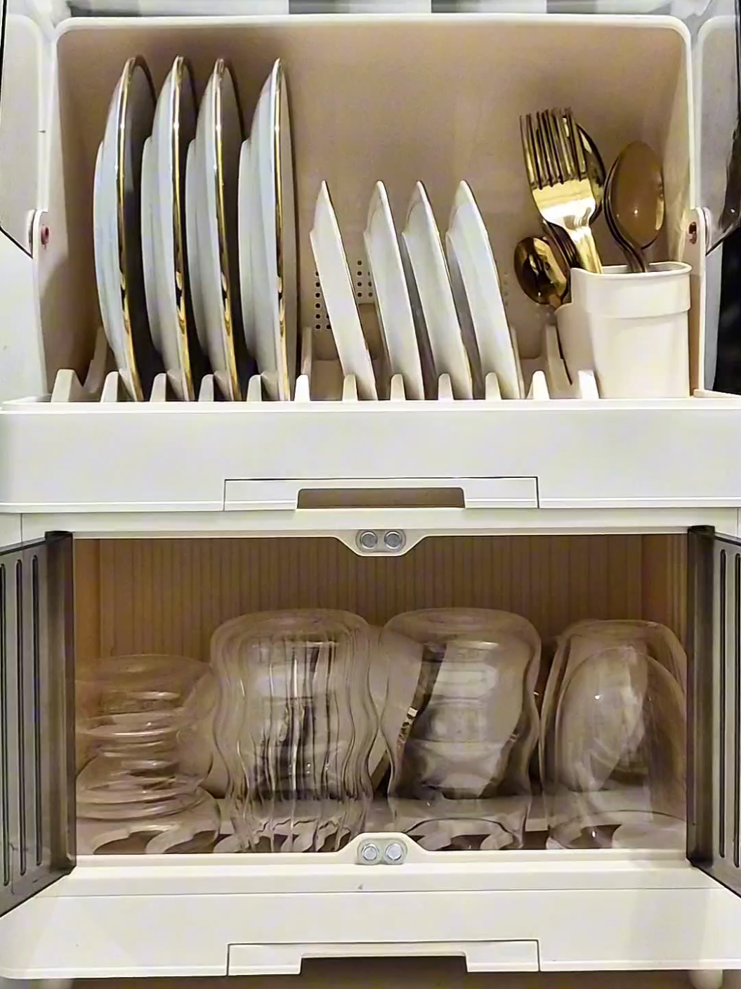 Aesthetic Dish Drainer Cabinet from @sivhomedecoph ~ Andaming mailalagay at pangmatagalang magagamit dahil iwas kalawang na.  Kaya para sa mas organized na kitchen, avail ka na rin, link is in the yellow basket. #dishdrainer #dishdrainercabinet #dishrack #dishrackorganizer  #dishrackorganizercabinet   #sivdishcabinet #siv #sivhomedeco #sivhomedecoph #nateyyynate 