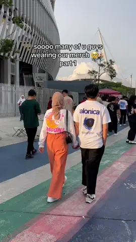 Lany a beautiful tshirt 💥💥💥💥#lany #streetwear #tshirtdesign #220gmscotton #fyppppppppppppppppppppppp 