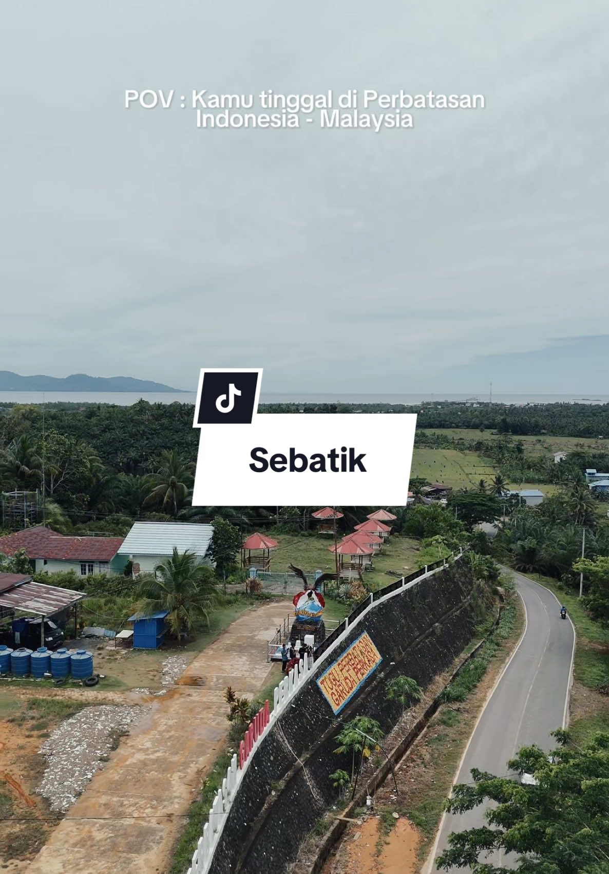 Perbatasan Indonesia - Malaysia Pulau Sebatik. Siapa yang sudah kesini juga ?? #nunukan #kalimantanutara #nunukankalimantanutara #sebatik #sebatikindonesia #tawau 