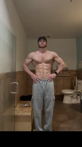 I kissed a girl and I liked it #kissedagirl #GymTok #foryou #gym #fypシ #pyfツ #fyp #pyf 