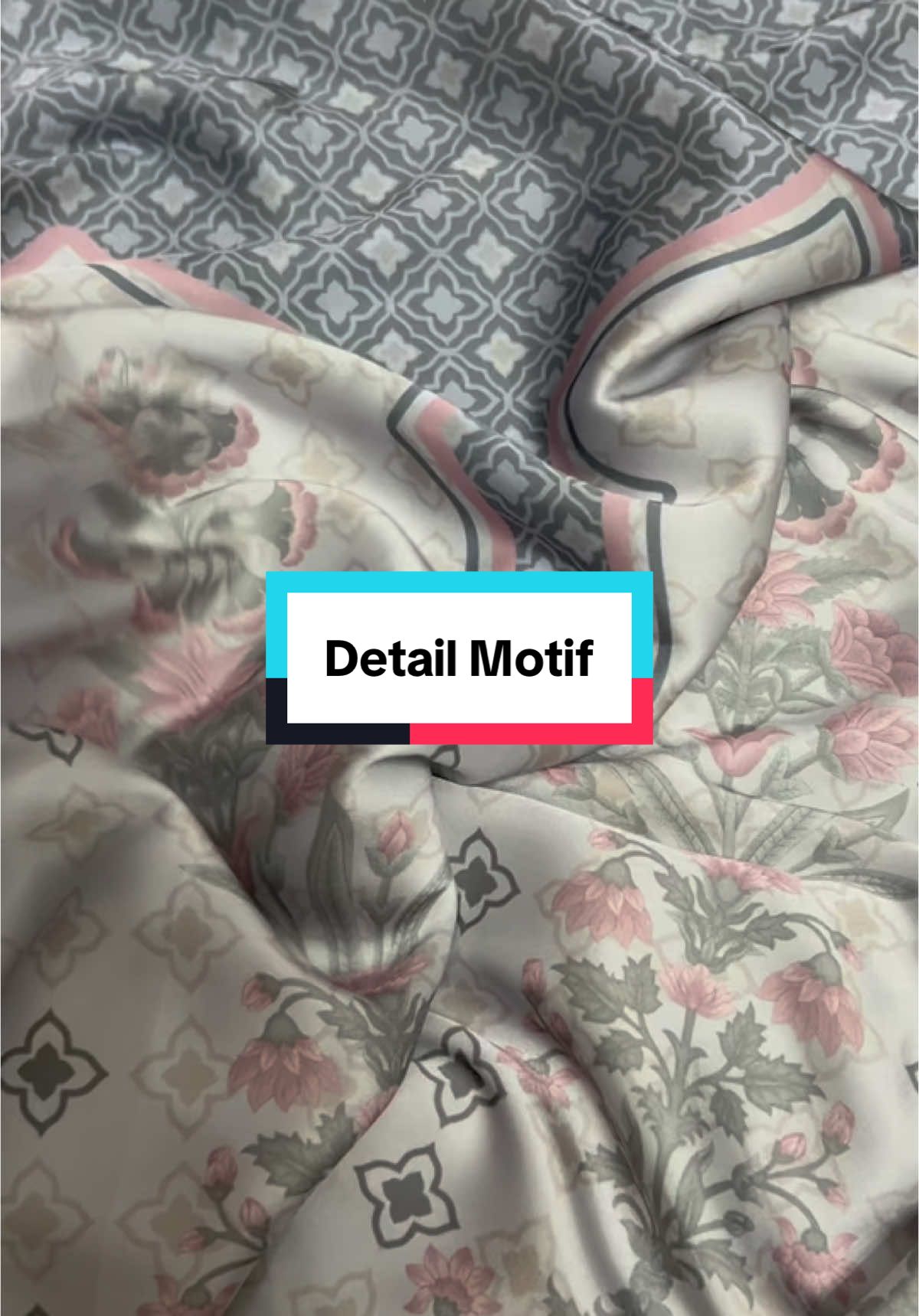 Kain Arabian Silk warna hitam dan putih motif Dea series #kainarabiansilk #kainsilkmotif #kainmewah 